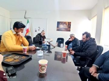 جلسه شورای اداری دانشکده باحضورکارکنان