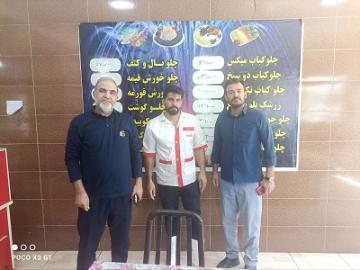 بازدید سرپرست محترم دانشکده کشاورزی جناب آقای دکترجوادی کیااز رستوران های سطح شهرجهت تهیه غذا برای دانشجویان
